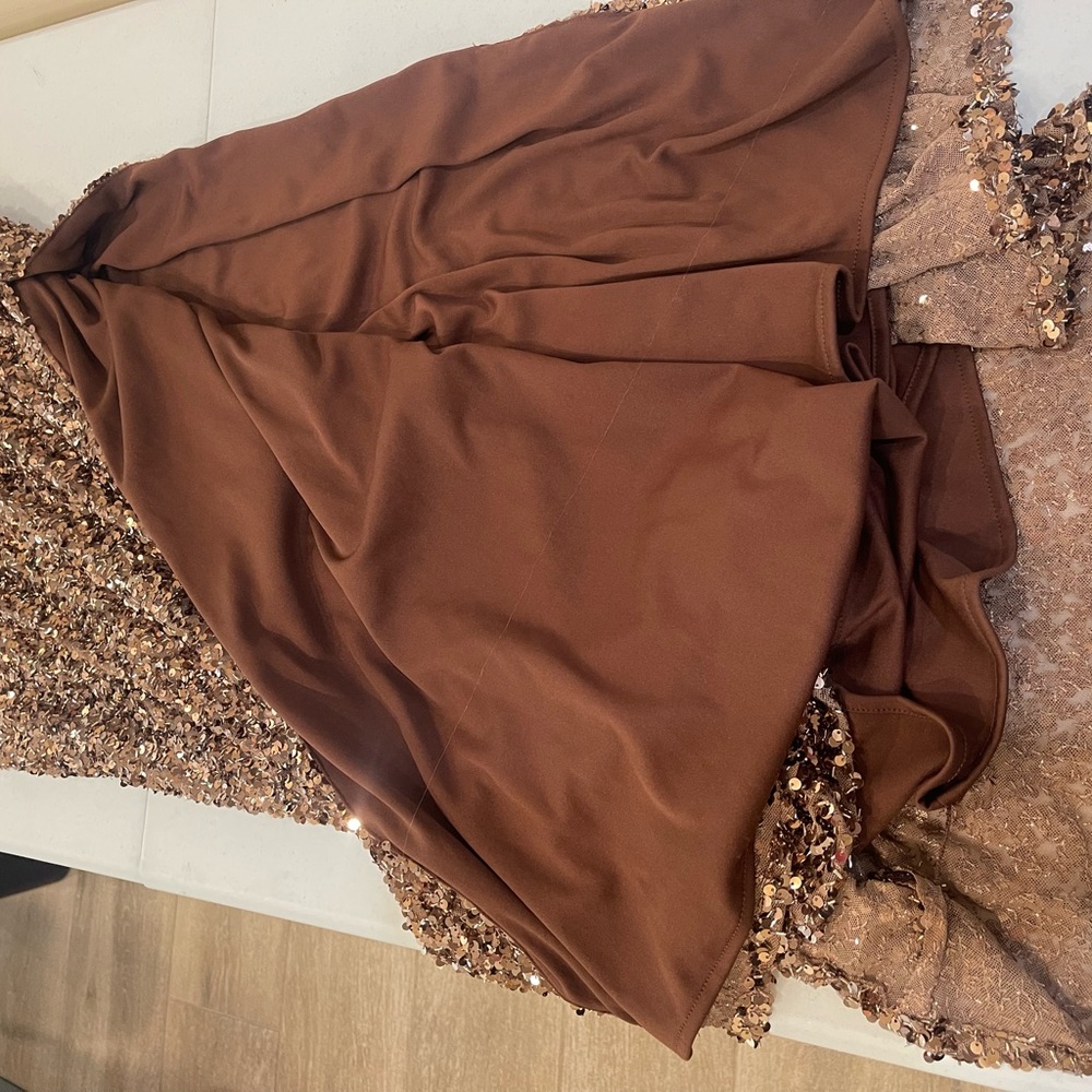 Morgan & Co. Brown Sequin Backless Dress - Picture 9 of 16